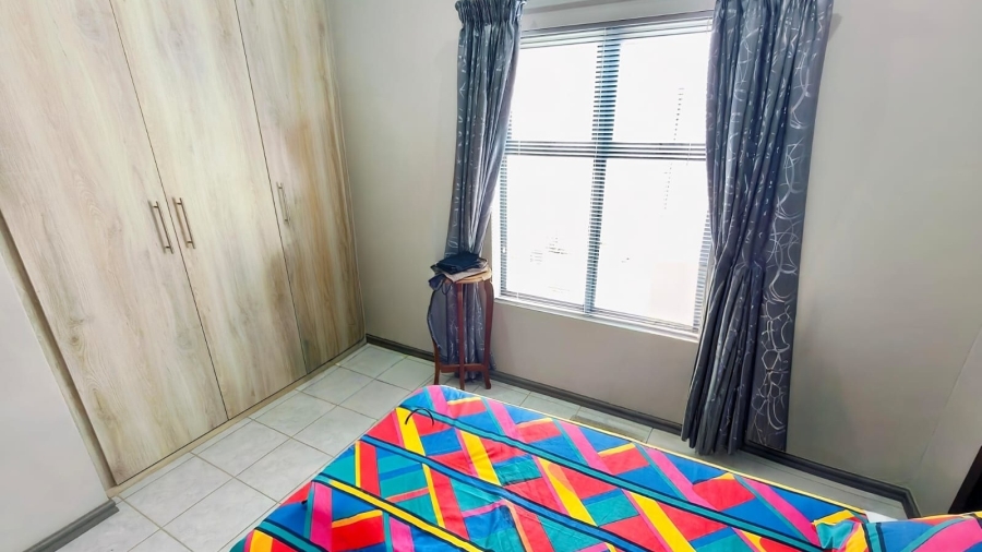 2 Bedroom Property for Sale in Vyfhoek A H North West
